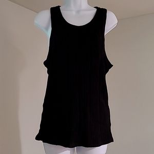 Sustainable Ribbed Tank